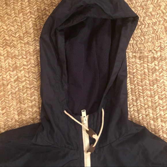 Vans raincoat in perfect condition - Picture 2 of 5